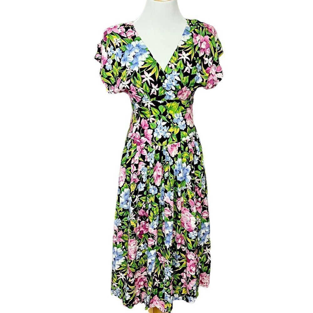 Vintage 80’s/90’s All That Jazz Black Floral Dress Fit and Flare Midi Style S